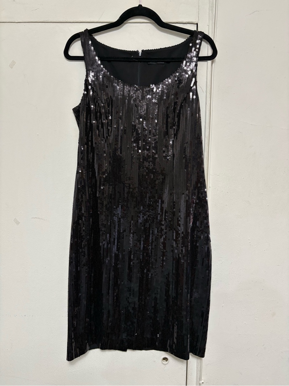Tahari Arthur S Levine Black Sequin Scoop Neck Mini Dress